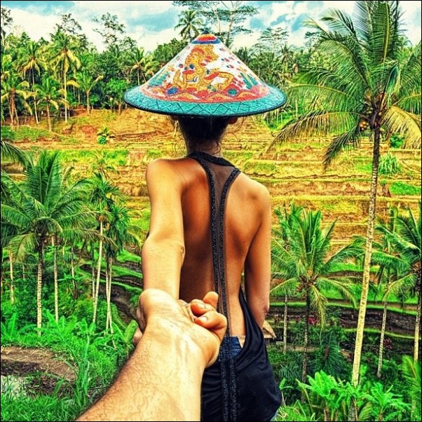 Man Follows Girlfriend All Around the World