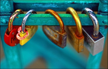 Locks of Love – Symbols of Eternal Love Worldwide